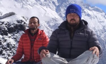 Mardi Himal Yoga Trek with experienced instructor