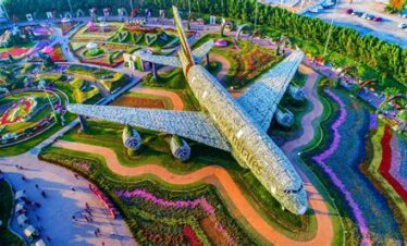 Floral installation shaped like a giant Emirates A380 plane at Dubai Miracle Garden